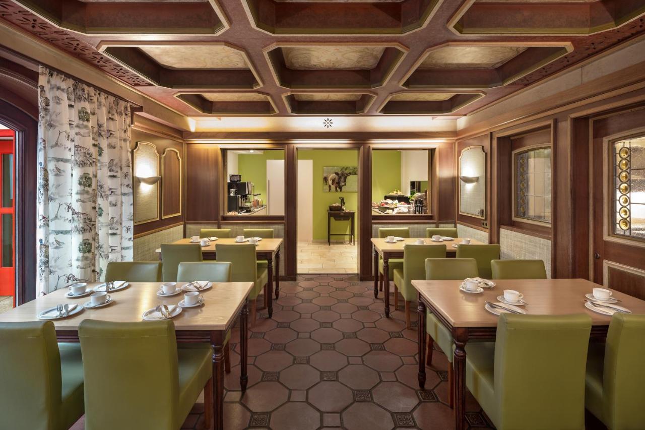 Wirtshaus & Hotel Goldener Greif Edelsfeld Ngoại thất bức ảnh