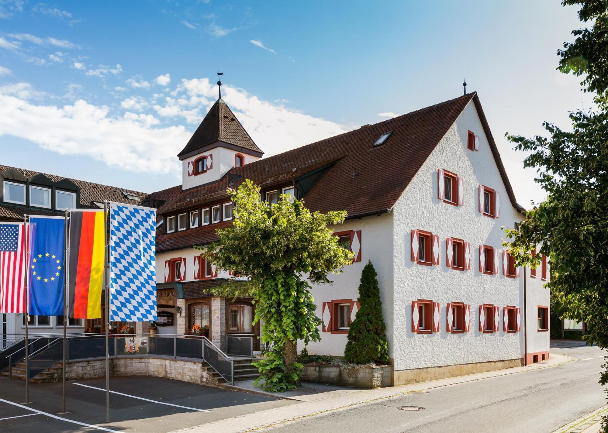 Wirtshaus & Hotel Goldener Greif Edelsfeld Ngoại thất bức ảnh